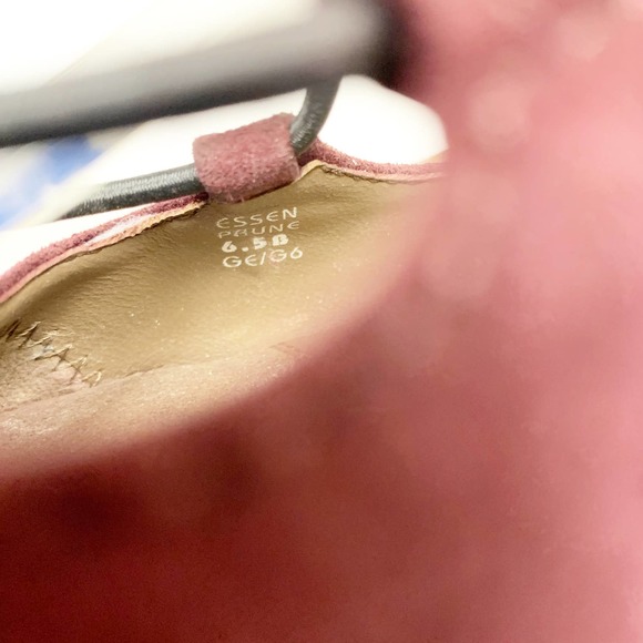 Earth Red Burgundy Essen Flats Ballet Shoes SZ 6.5 - Picture 6 of 7